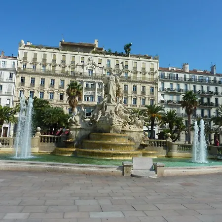 2 Pieces Avec Patio Dans Le Centre De Toulon Apartment Exterior photo